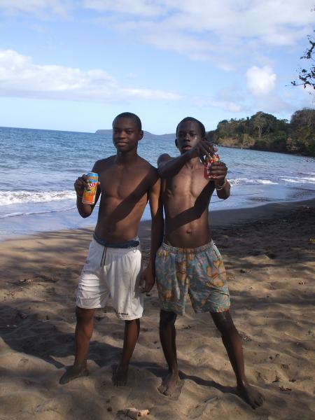 kanout&eacute; et atou brwon
